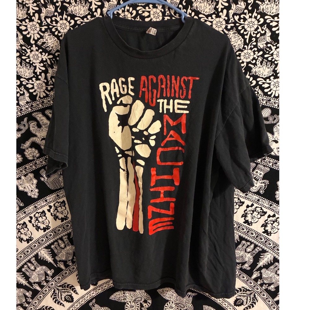 Rage Against The Machine Fist Graphic T-Shirt Black Red Mens XL Band Tee Y2K